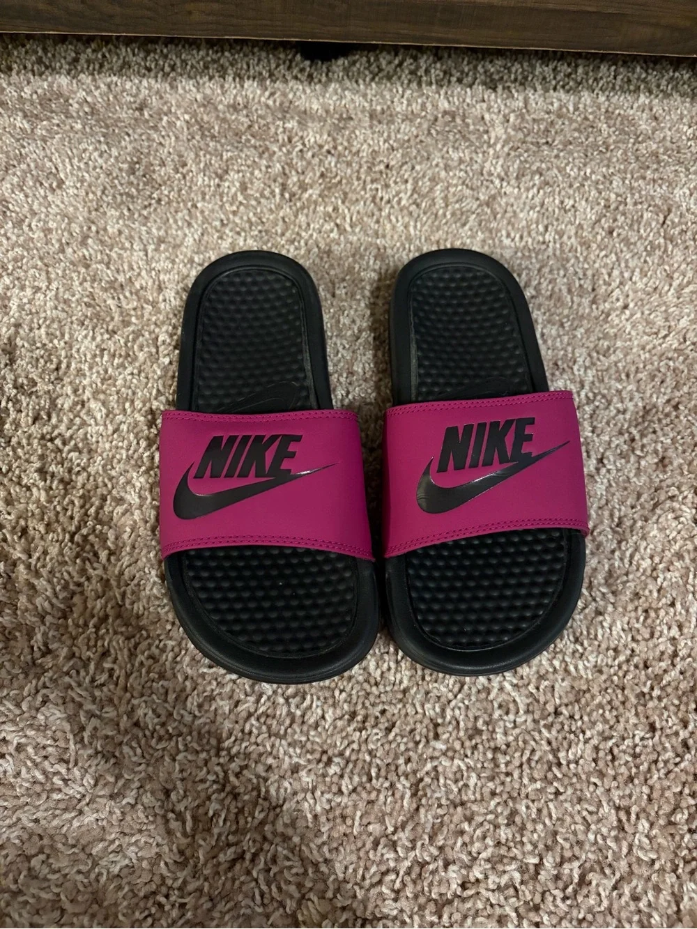Nike Black & Magenta Benassi JDI Slides